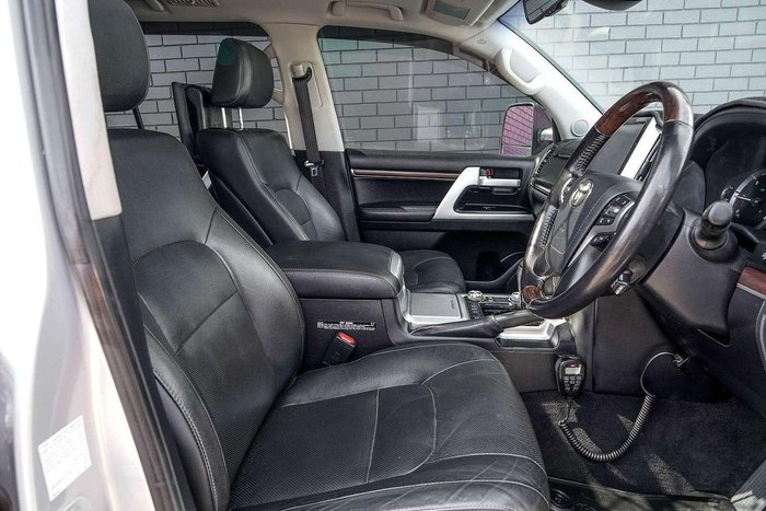 2019 Toyota Landcruiser Sahara