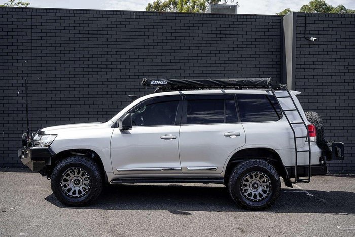 2019 Toyota Landcruiser Sahara