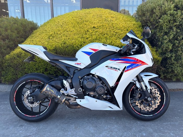 2008 Honda CBR1000RR (FIREBLADE)