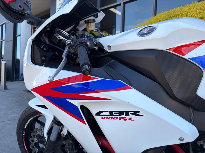 2008 Honda CBR1000RR (FIREBLADE)