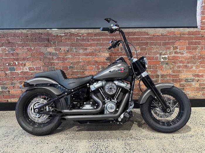 Harley-Davidson Slim 107 (FLSL) Softail