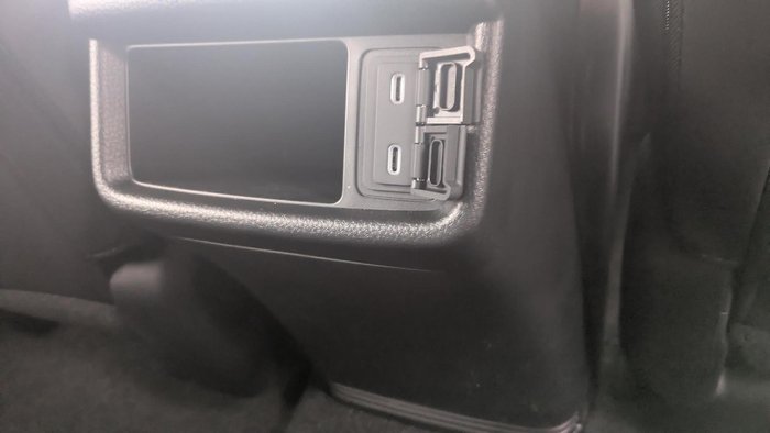 2025 Isuzu MU-X LS-T