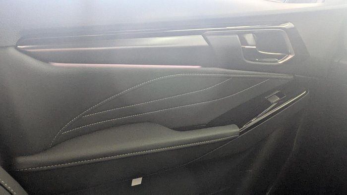 2025 Isuzu MU-X LS-T