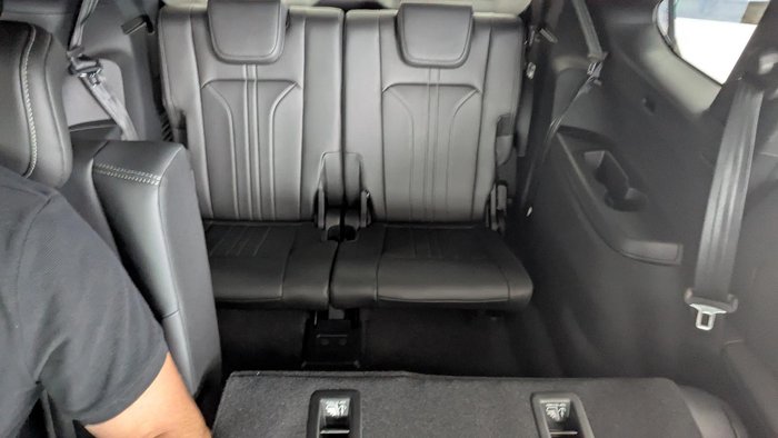 2025 Isuzu MU-X LS-T