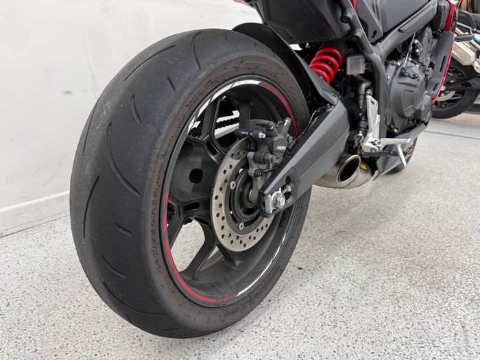 2023 Honda CBR650R Red