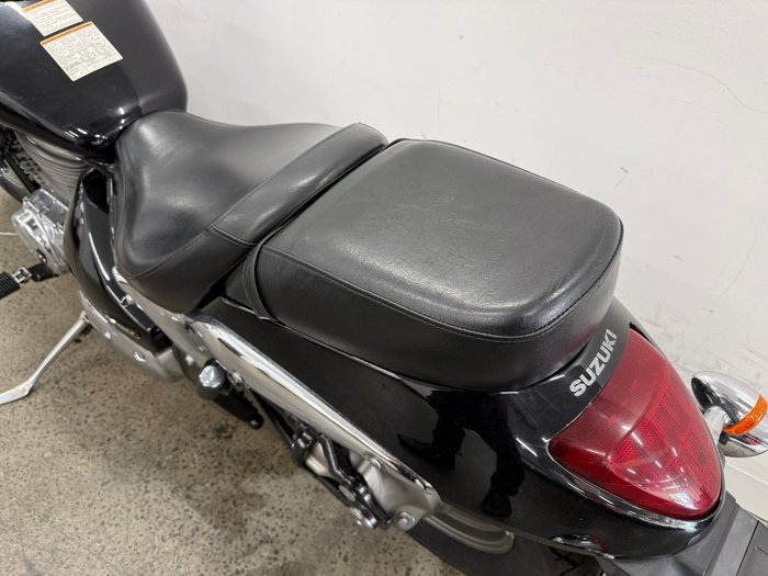 2012 Suzuki VZ800 (BOULEVARD M50) Black