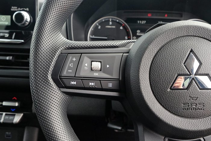 2025 Mitsubishi Triton GLX+