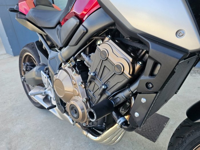 2019 Honda CB650R Red