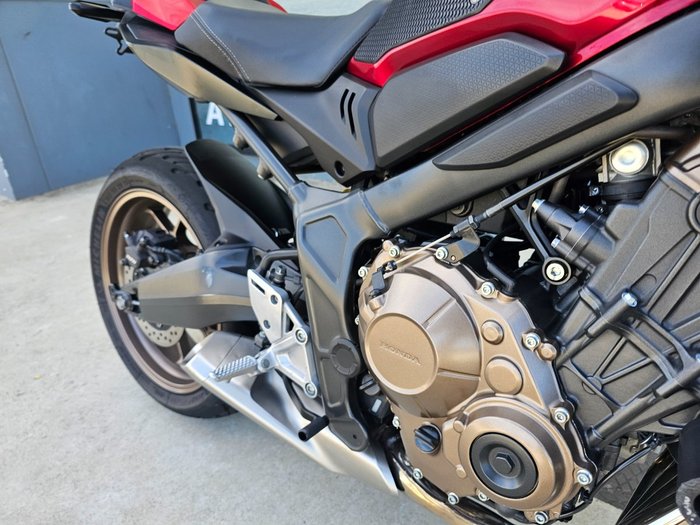 2019 Honda CB650R Red