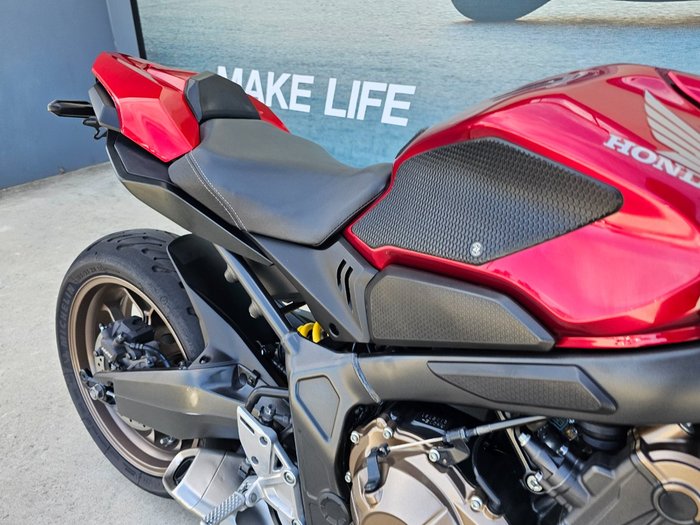 2019 Honda CB650R Red