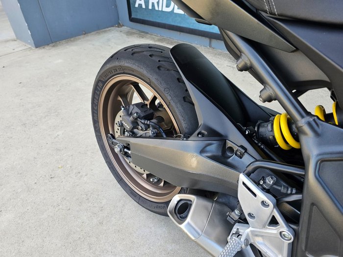 2019 Honda CB650R Red