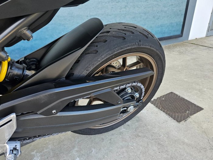 2019 Honda CB650R Red