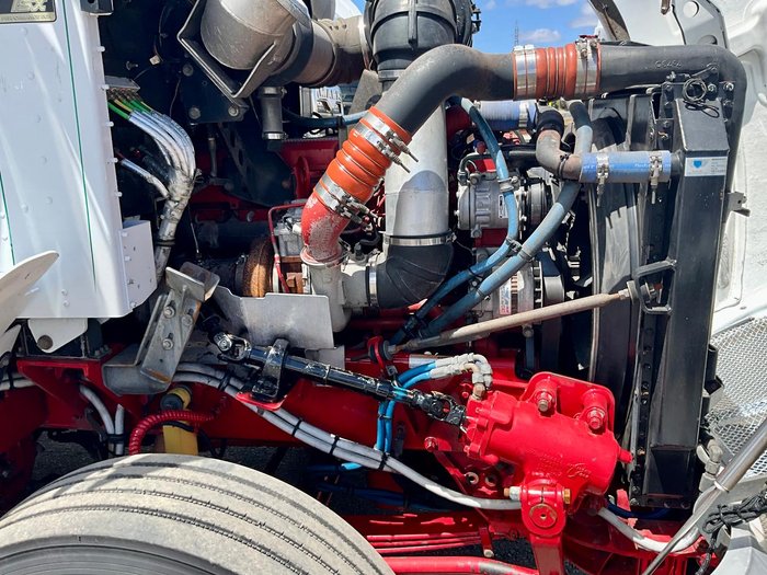 2012 Kenworth T400 Series T403 DAY CAB White