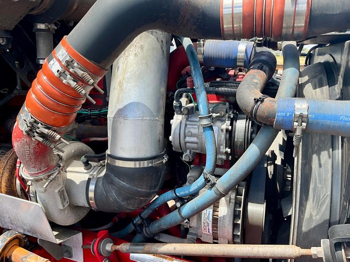 2012 Kenworth T400 Series T403 DAY CAB White