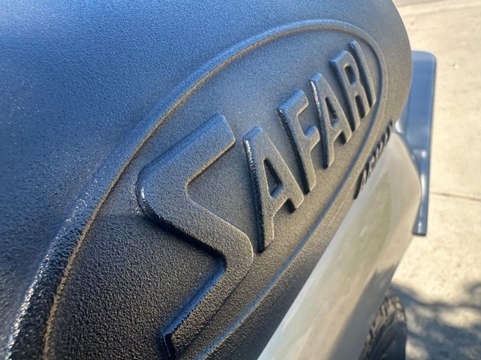 2015 Toyota Hilux SR5 KUN26R MY14 4X4 Dual Range Silver Sky