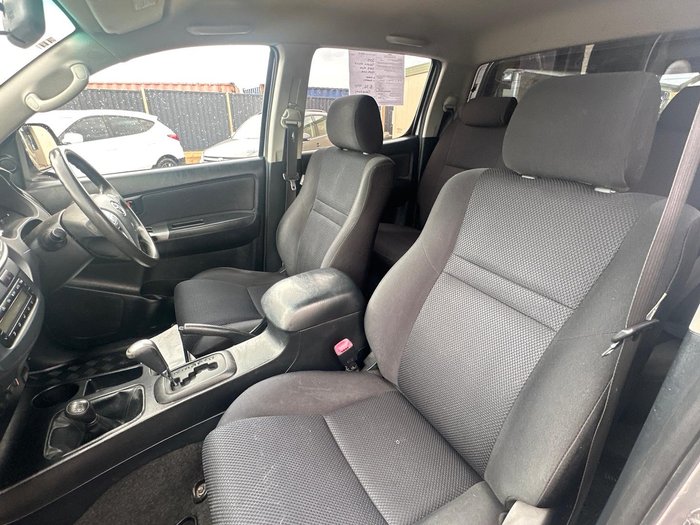 2015 Toyota Hilux SR5 KUN26R MY14 4X4 Dual Range Silver Sky