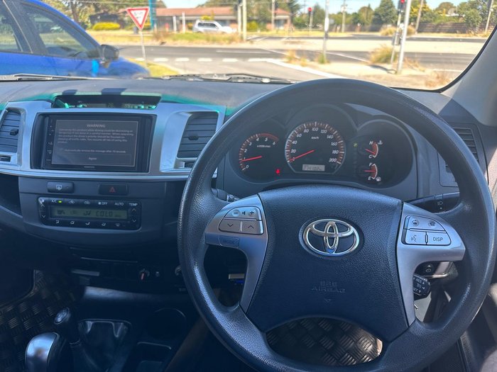 2015 Toyota Hilux SR5 KUN26R MY14 4X4 Dual Range Silver Sky