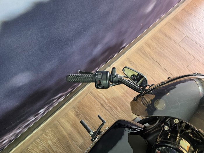 2022 INDIAN SCOUT BOBBER Black