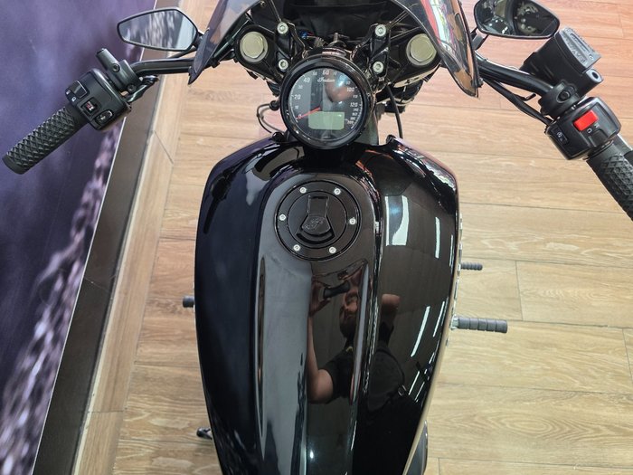 2022 INDIAN SCOUT BOBBER Black