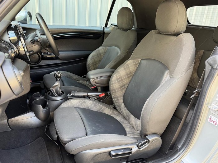 2019 MINI Convertible Cooper S F57 LCI Moonwalk Grey