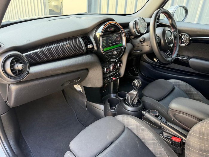 2019 MINI Convertible Cooper S F57 LCI Moonwalk Grey