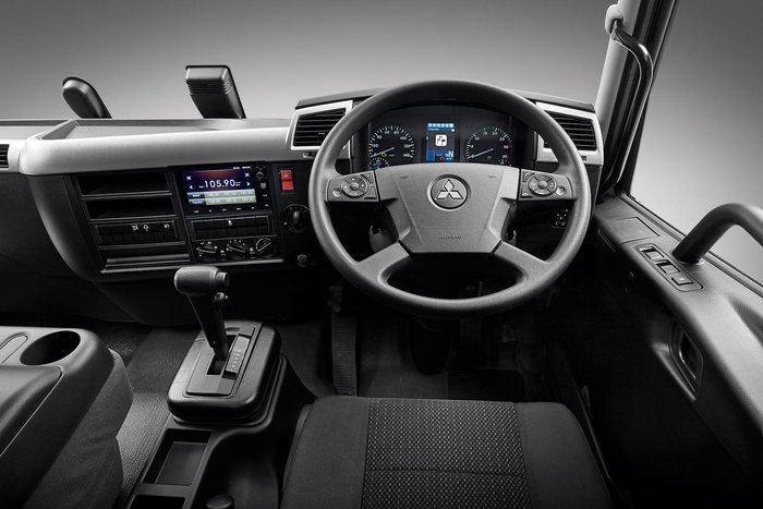 2025 Fuso Fighter 1124 1124 WHITE