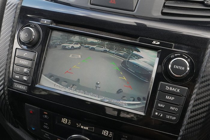 2017 Nissan Navara ST-X