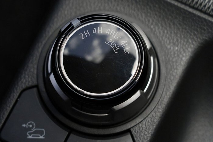 2023 Mitsubishi Triton GLS