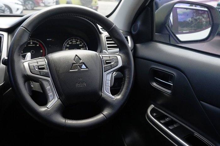 2023 Mitsubishi Triton GLS