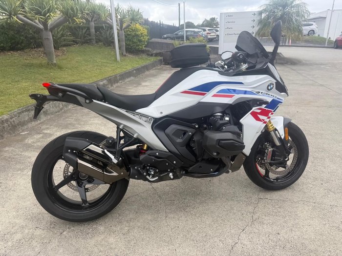 2025 BMW R 1300 RS Performance R 1300 White