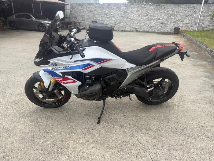 2025 BMW R 1300 RS Performance R 1300 White