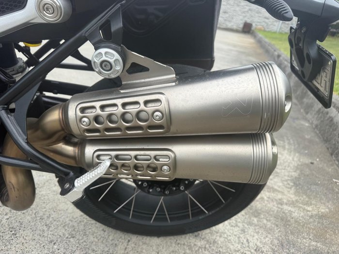 2020 BMW R nine T Scrambler R nine T Grey