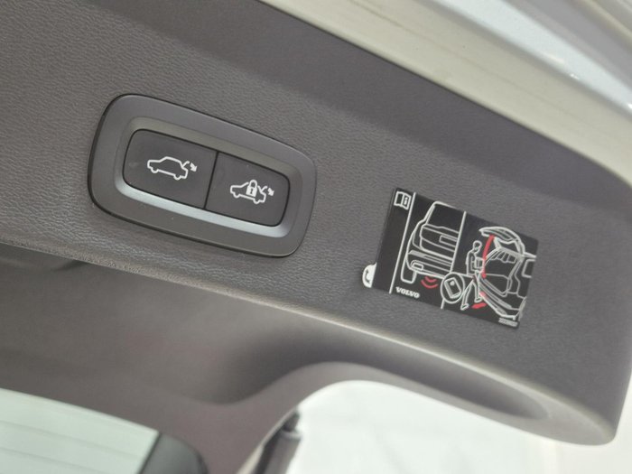 2022 Volvo XC40 Recharge Pure Electric