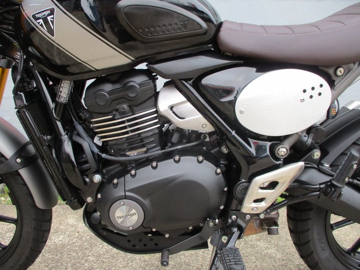2023 Triumph SCRAMBLER 400 X BLACK
