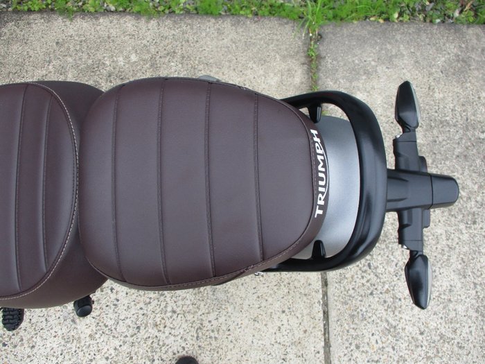 2023 Triumph SCRAMBLER 400 X BLACK