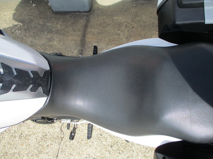 2021 BMW Motorrad F 900 XR WHITE