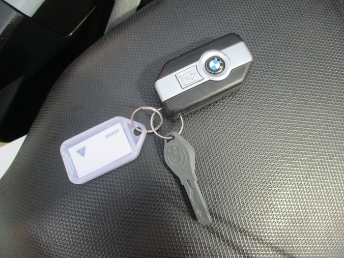 2021 BMW Motorrad F 900 XR WHITE