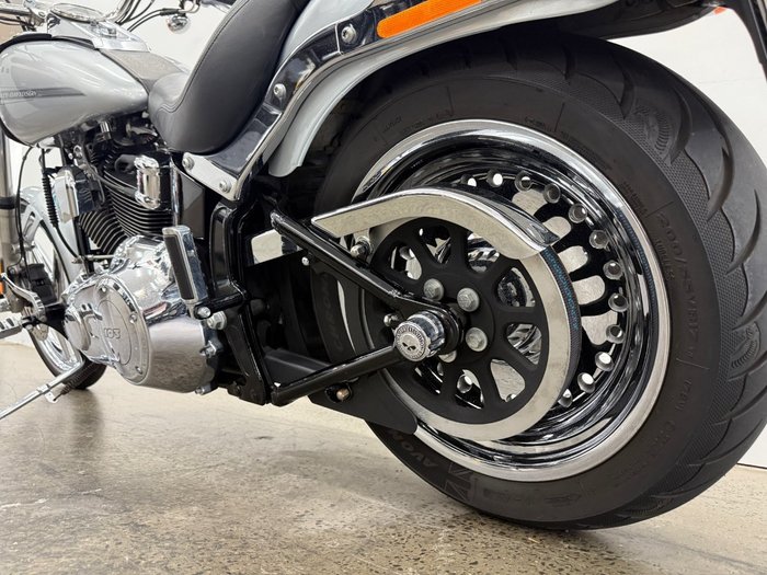 2012 HARLEY-DAVIDSON FXST SOFTAIL STANDARD Silver