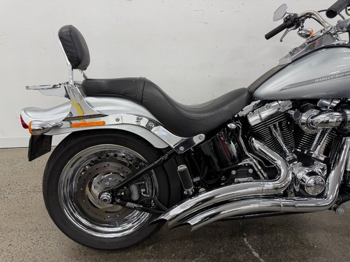 2012 HARLEY-DAVIDSON FXST SOFTAIL STANDARD Silver