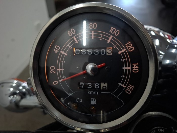 2017 Yamaha SR400 Green