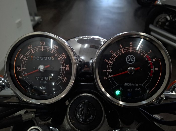 2017 Yamaha SR400 Green