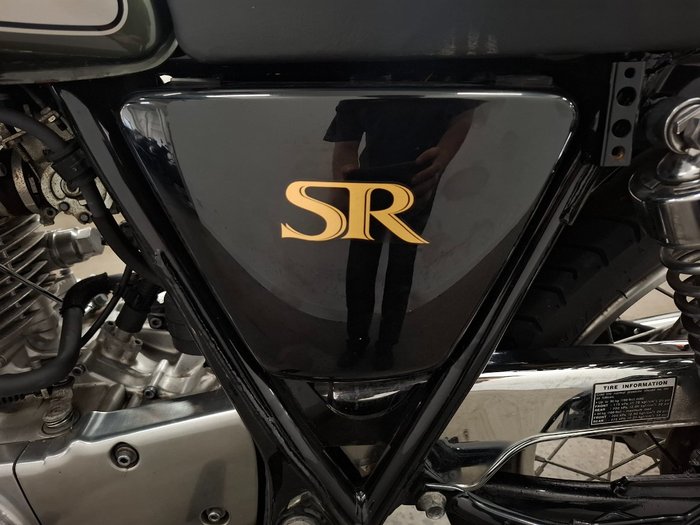 2017 Yamaha SR400 Green