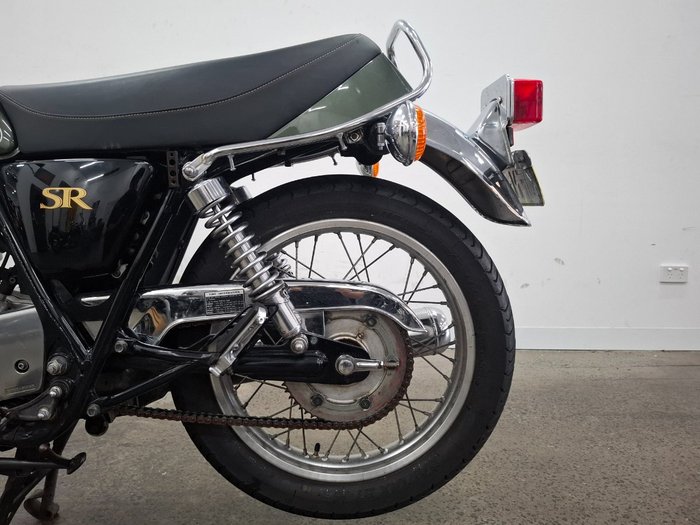 2017 Yamaha SR400 Green