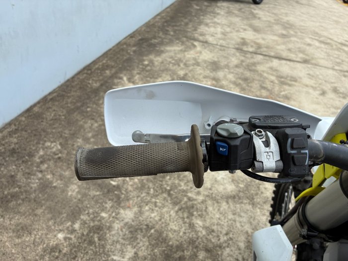 2024 Husqvarna FE350 White