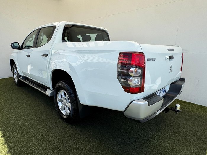 2020 Mitsubishi Triton GLX+