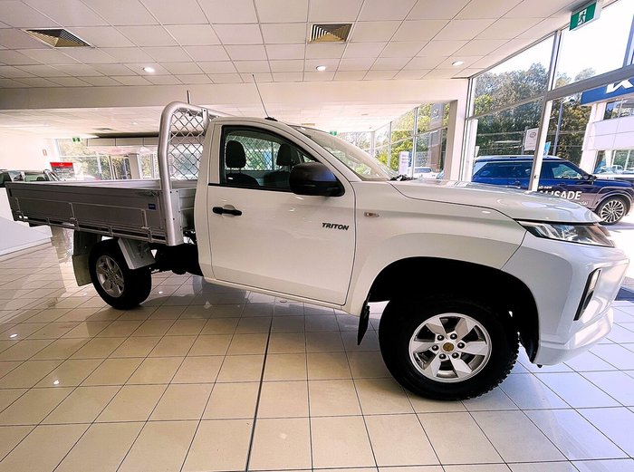 2019 Mitsubishi Triton GLX