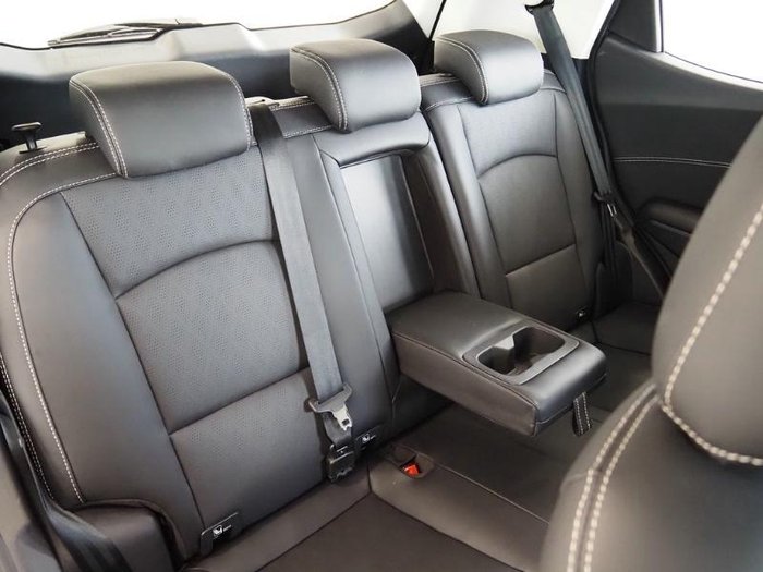 2025 Mahindra XUV3XO AX7L