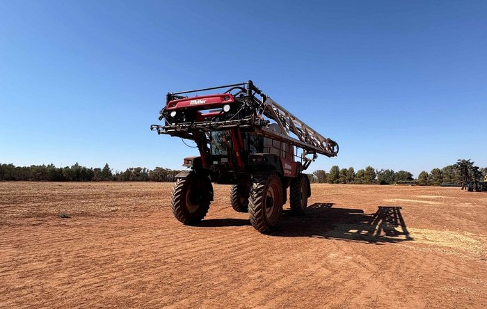 2021 Miller Nitro 7380 Sp Sprayer