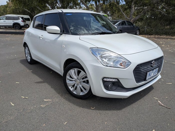 2018 Suzuki Swift GL Navigator