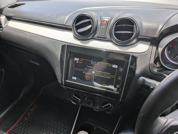 2018 Suzuki Swift GL Navigator